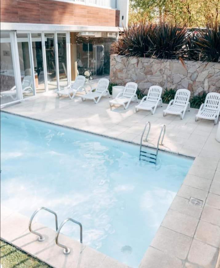 פילאר Rental Suites Pilar מראה חיצוני תמונה
